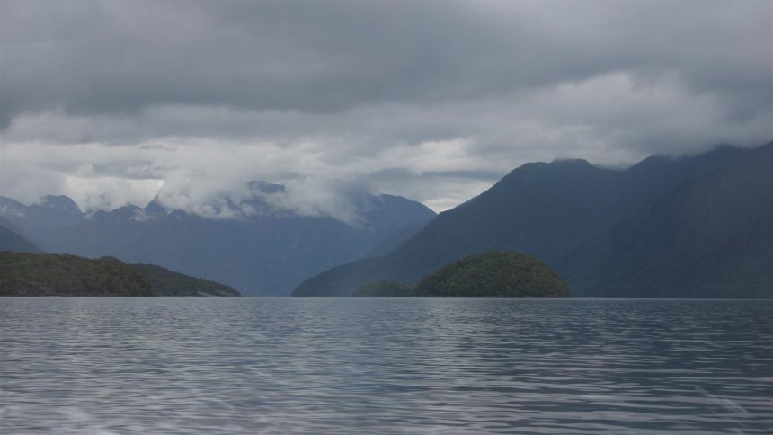 Lake Manapouri